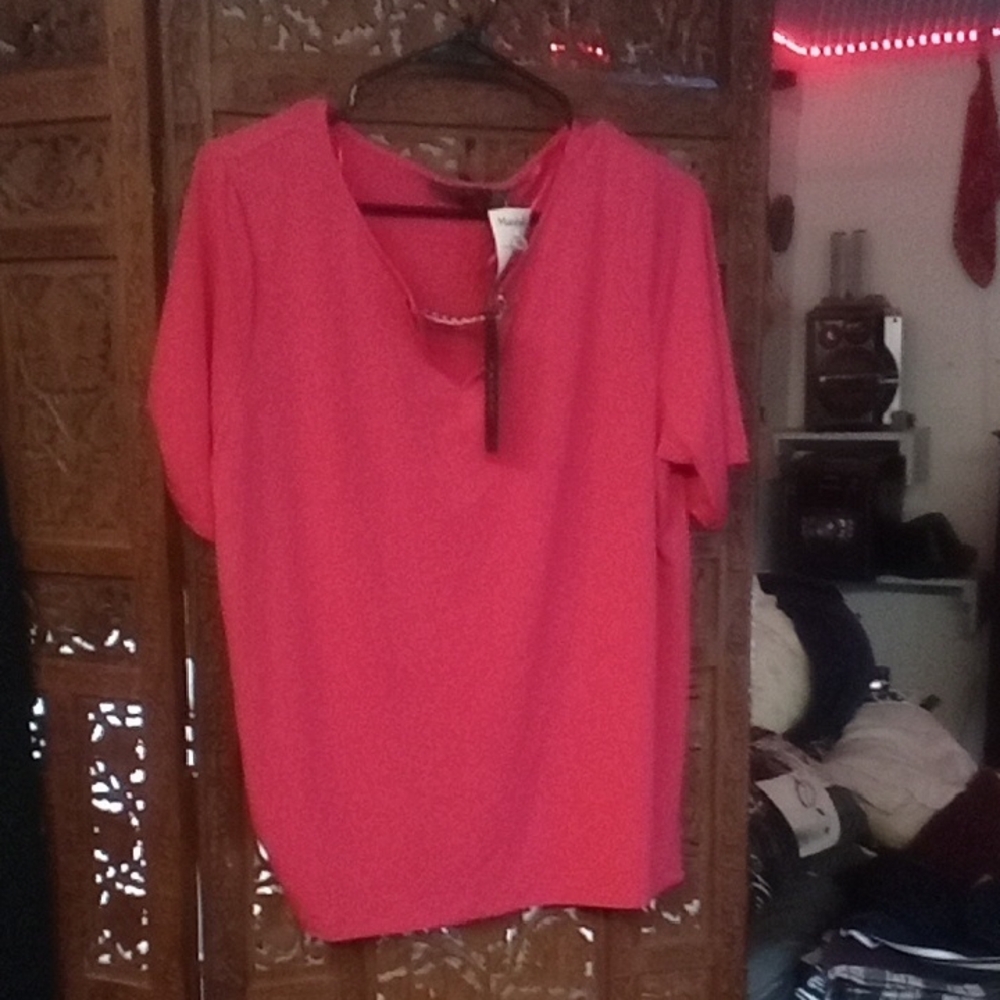 Women's Pink Top